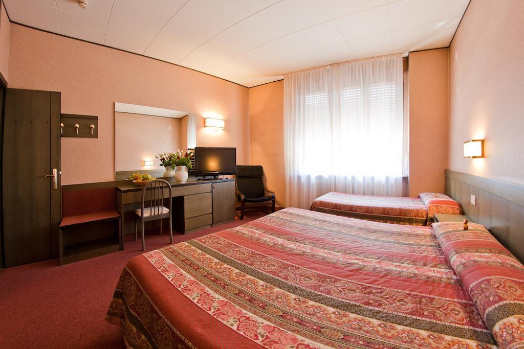 Hotel Клес Екстер'єр фото