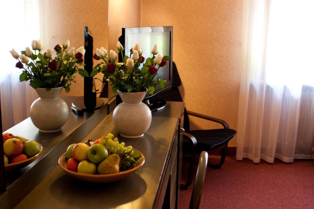 Hotel Клес Екстер'єр фото